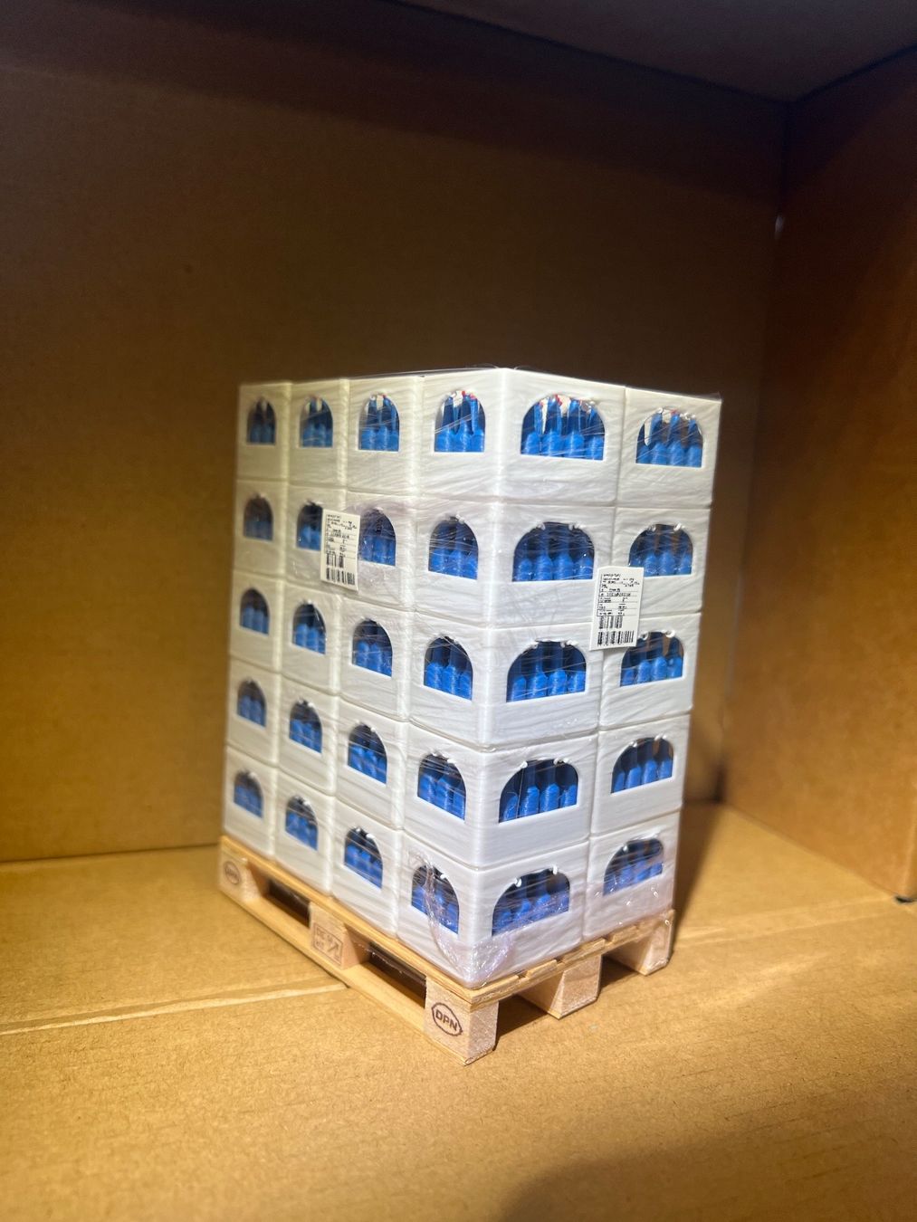 RC Modellbau: Getränke Palette 1:14 – Neu (gemäss Beschreibung) aus Altdorf UR von modellbau-widmer