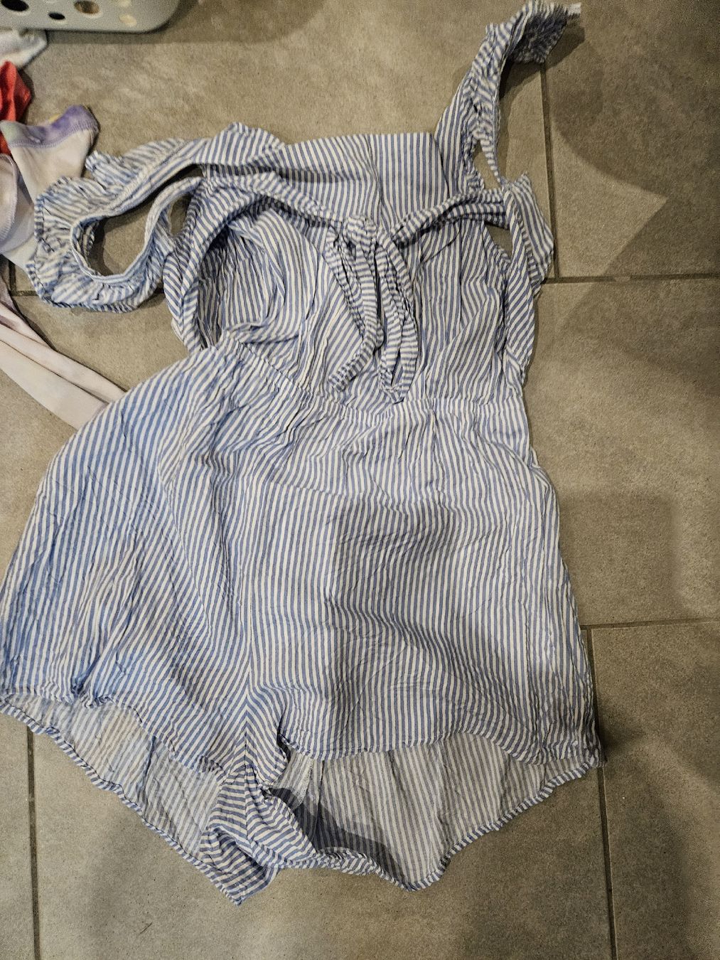 Lotti di vestiti: Kleiderpaket Damen – Usato da Seon venduto da Julia87 4