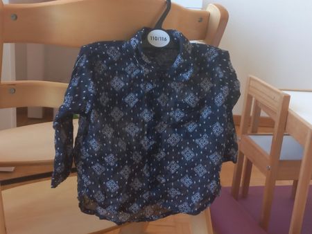 Cool Sommer Shirt! Gr 68. Günstige Versandkosten! (1.70chf)