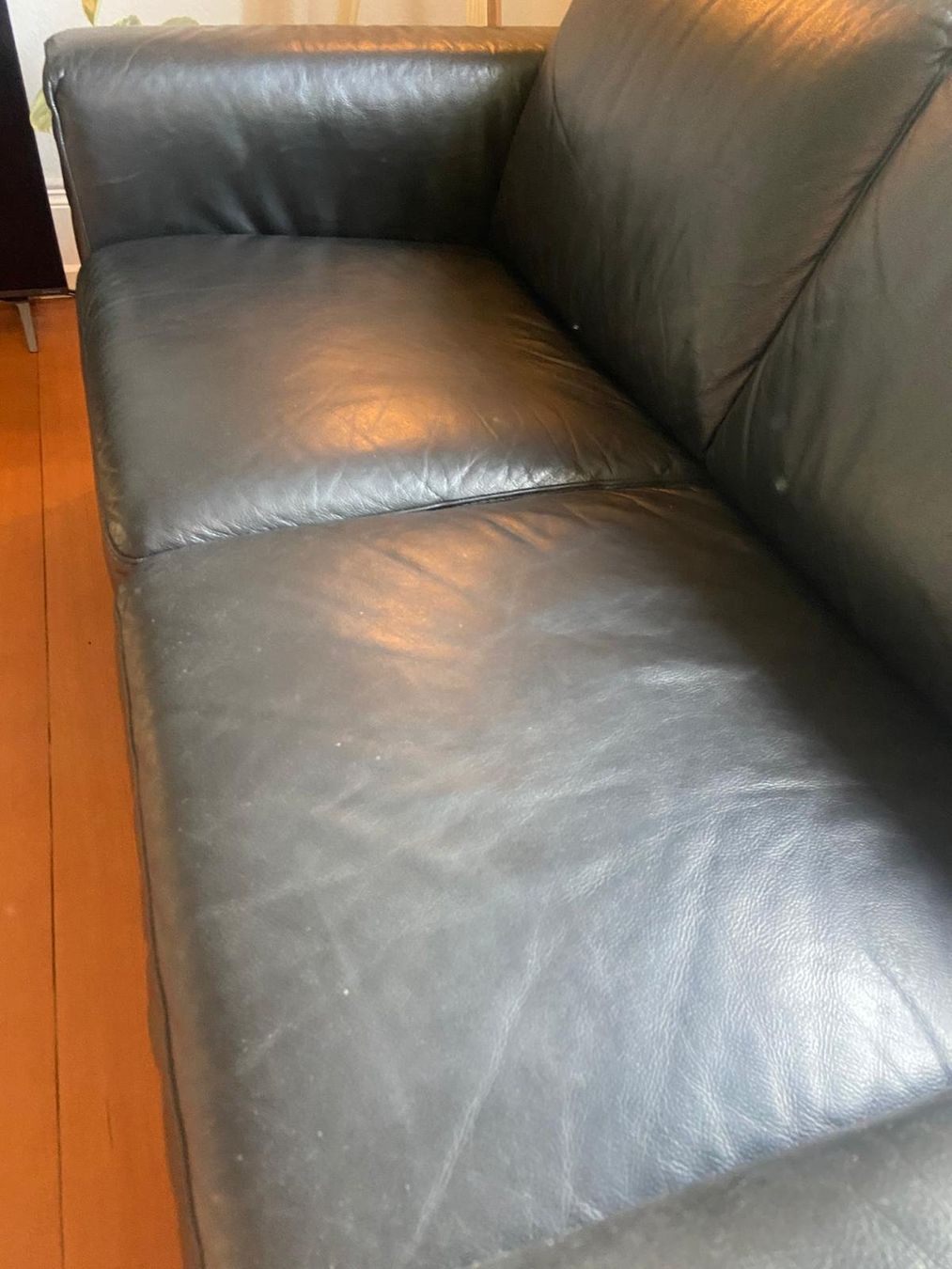 Ikea Sofas: Schwarzes Ledersofa – Gebraucht aus Zürich von robinhardy 2