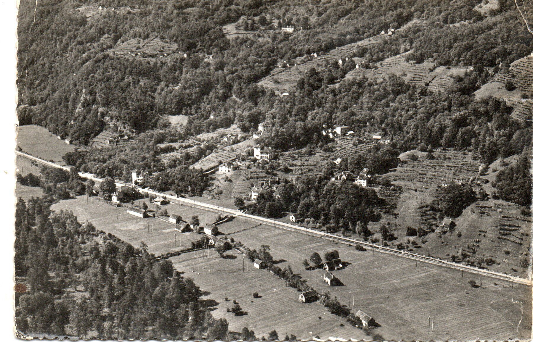 Cartoline postali: Ronchini (Aurigeno) - Aerofoto – Usato da Melano venduto da pisonsdro