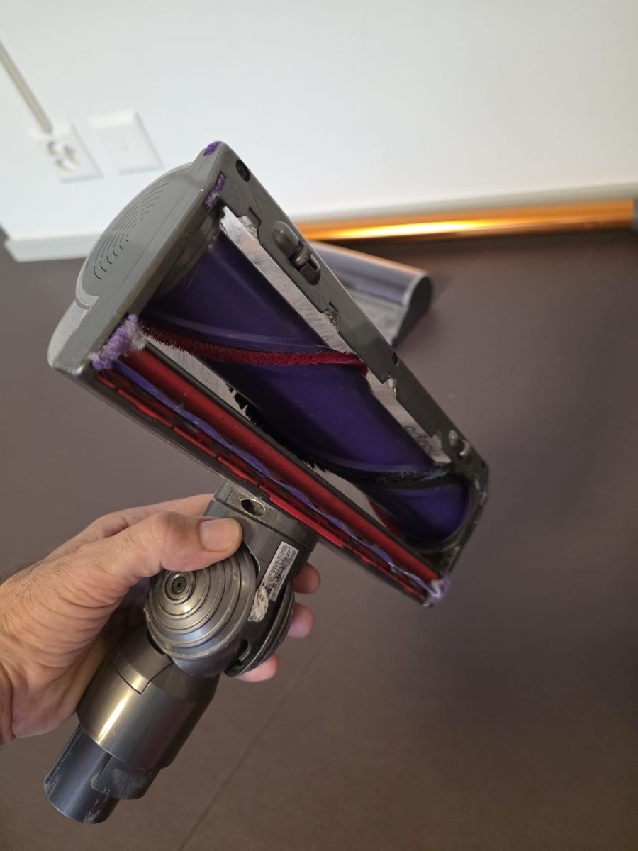 Dyson Aspirateurs & Accessoires: Dyson Staubsauger Defekt – Défectueux à Zürich par nat_5vgq 5
