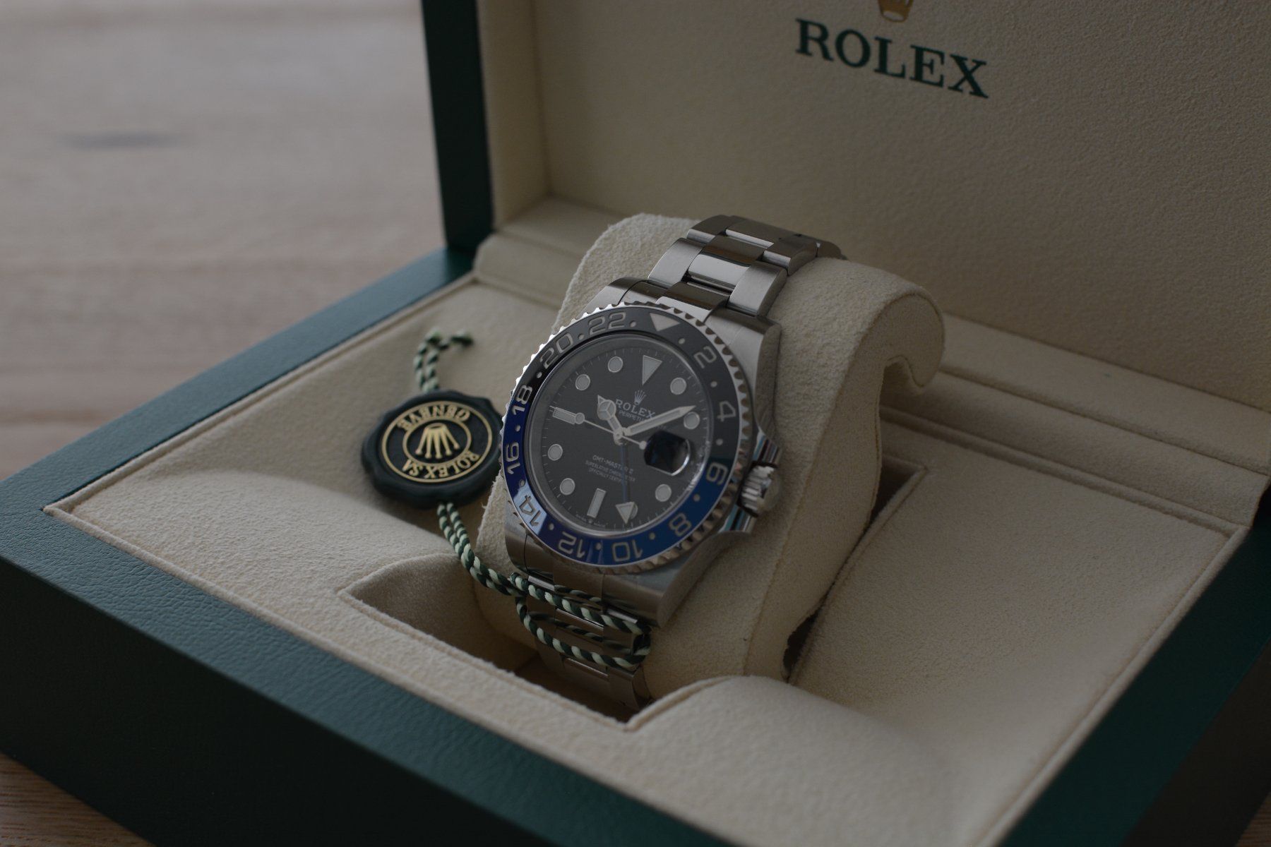 Rolex Uhren: ROLEX GMT Master II – Gebraucht aus Pully von OnTime 2