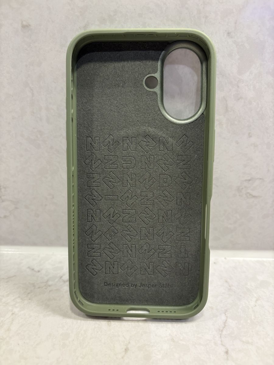 Cover & Protezioni schermo: Nudient iPhone 16 Case Magsafe - Neu! – Nuovo (secondo la descrizione) da Hinwil venduto da charlietango 4