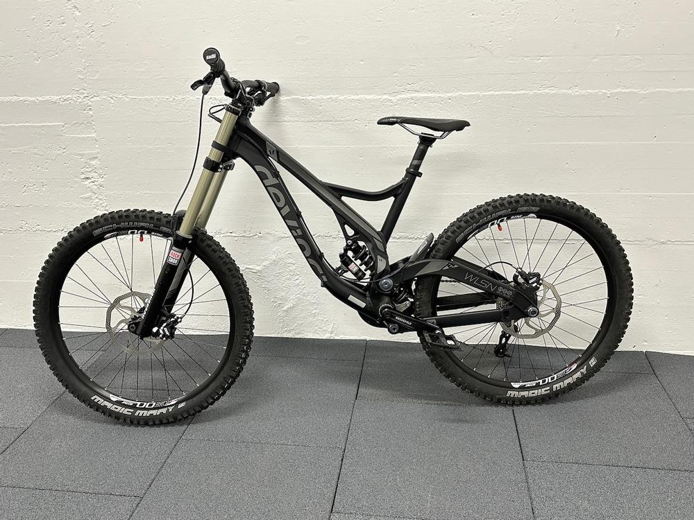 devinci wilson downhill bike