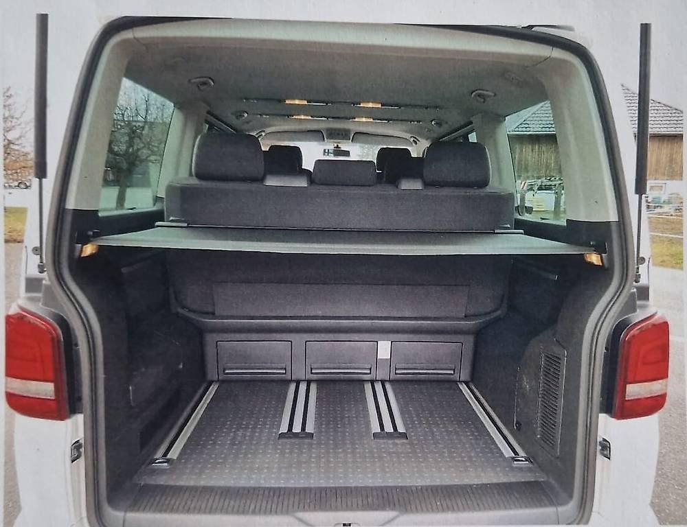 VW Automobili: VW T5 Multivan 2.0 Bi-TDI CR CL Edition 25, 4Motion – Usato da Bad Zurzach venduto da mon_d26h 6
