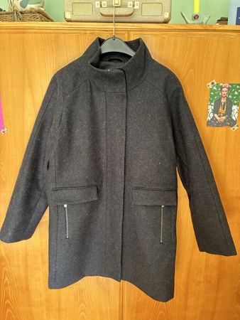 Damen Mantel MNG Suit anthrazit Grösse M guter Zustand