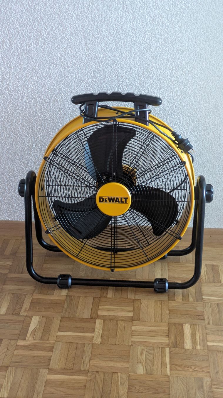 Dewalt Ventilatoren: Ventilator DEWALT DXF2067 mit Garantie – Gebraucht aus Bern von Super8man