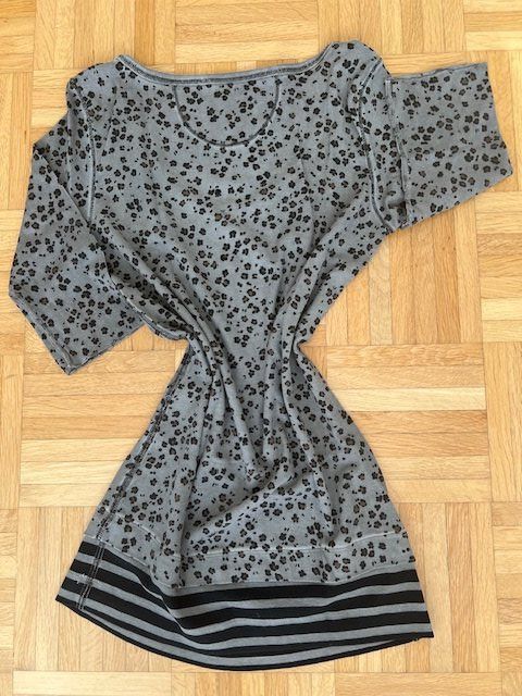 Marc Cain T-shirt: "Marccain" Long - Shirt Gr. N2 = 36 – Nuovo (secondo la descrizione) da Walenstadt venduto da ricamul 6