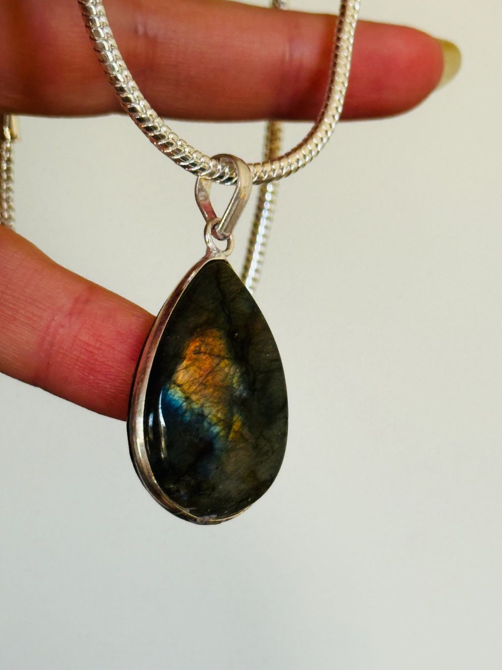 Catenine: Labradorite necklace – Nuovo e nell'imballaggio originale da Genève venduto da AGBERG 3
