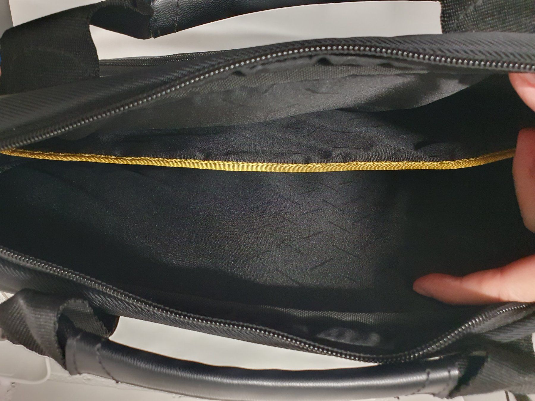 Samsonite Borse: Schöne Samsonite Laptop Tasche – Usato da Staufen venduto da Fleby84 2