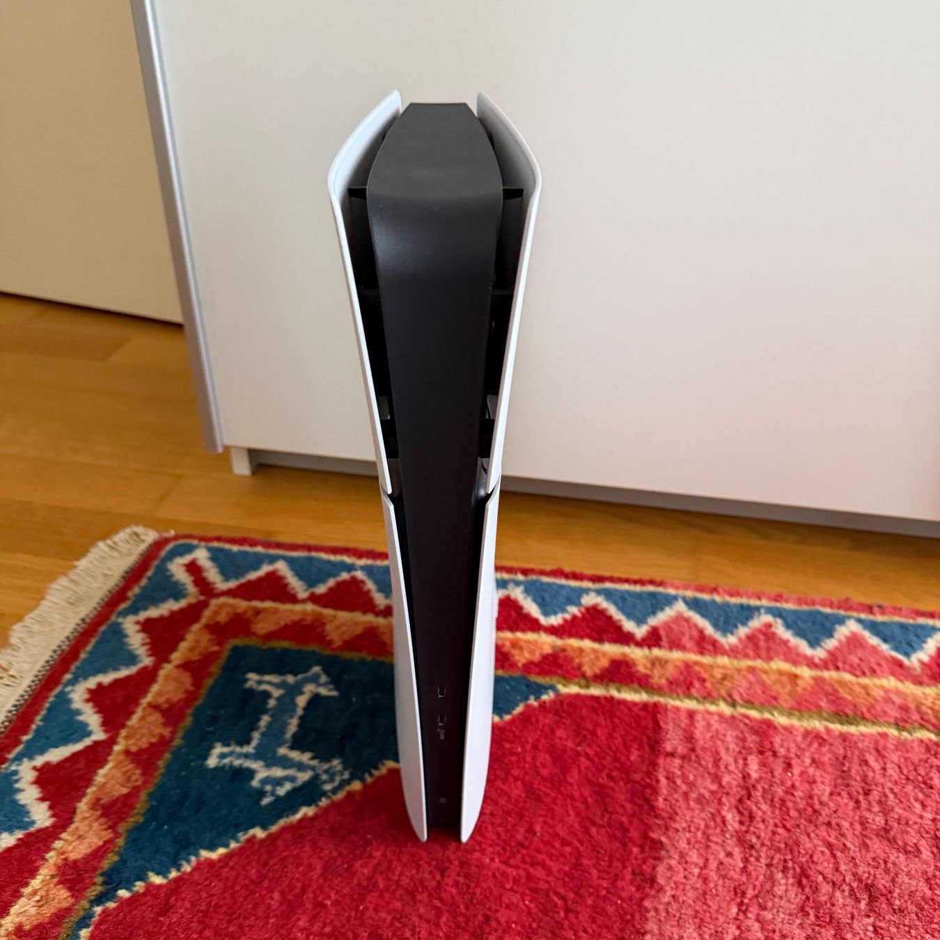 Sony Consoles: PlayStation 5 Slim Digital Edition – D'occasion à Dintikon par IMDb 3
