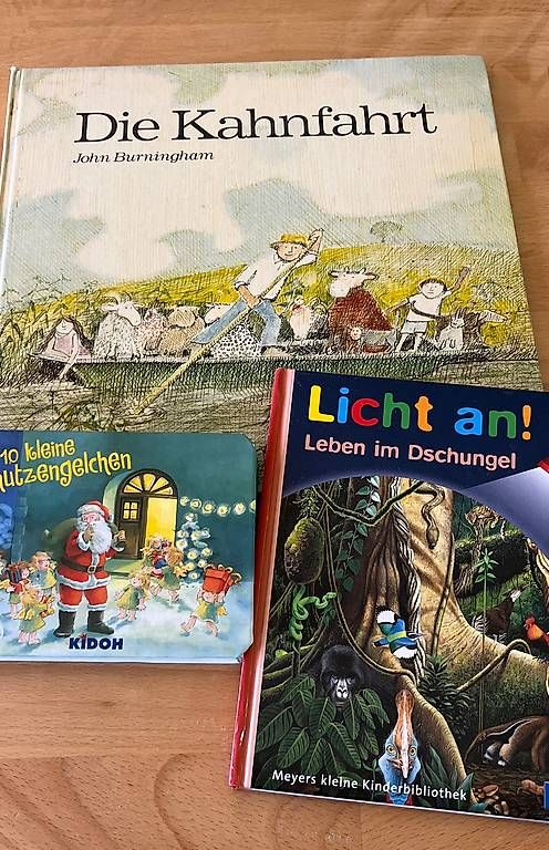 Libri: Zu verschenken  – Usato da Safenwil venduto da Tokioman