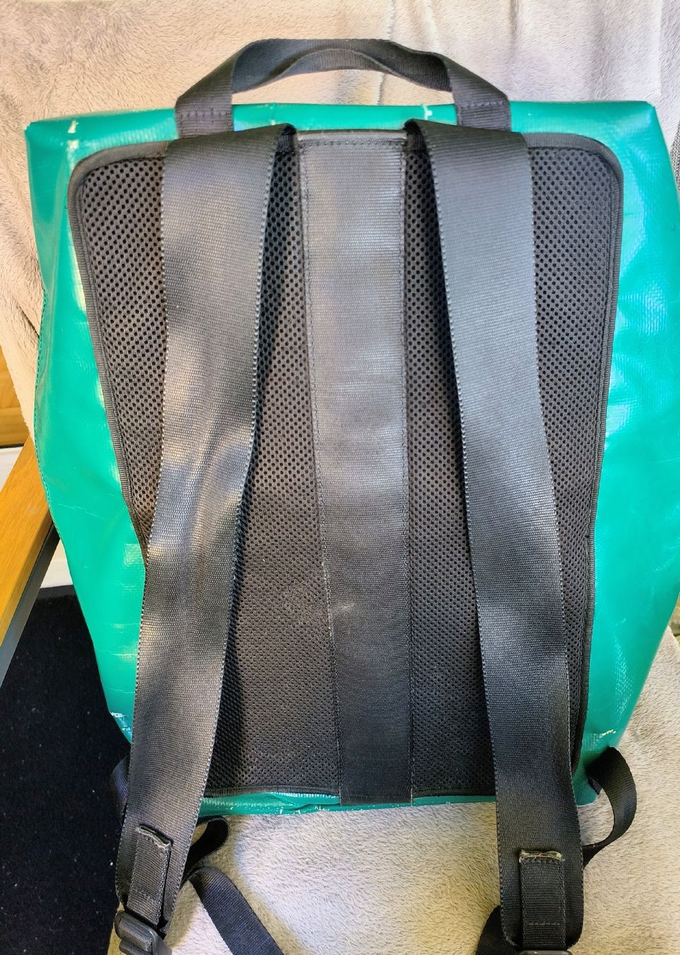 Freitag Zaini: Freitag, grosser Laptop Rucksack, ab 5.-- – Usato da Cham venduto da Sakota 2