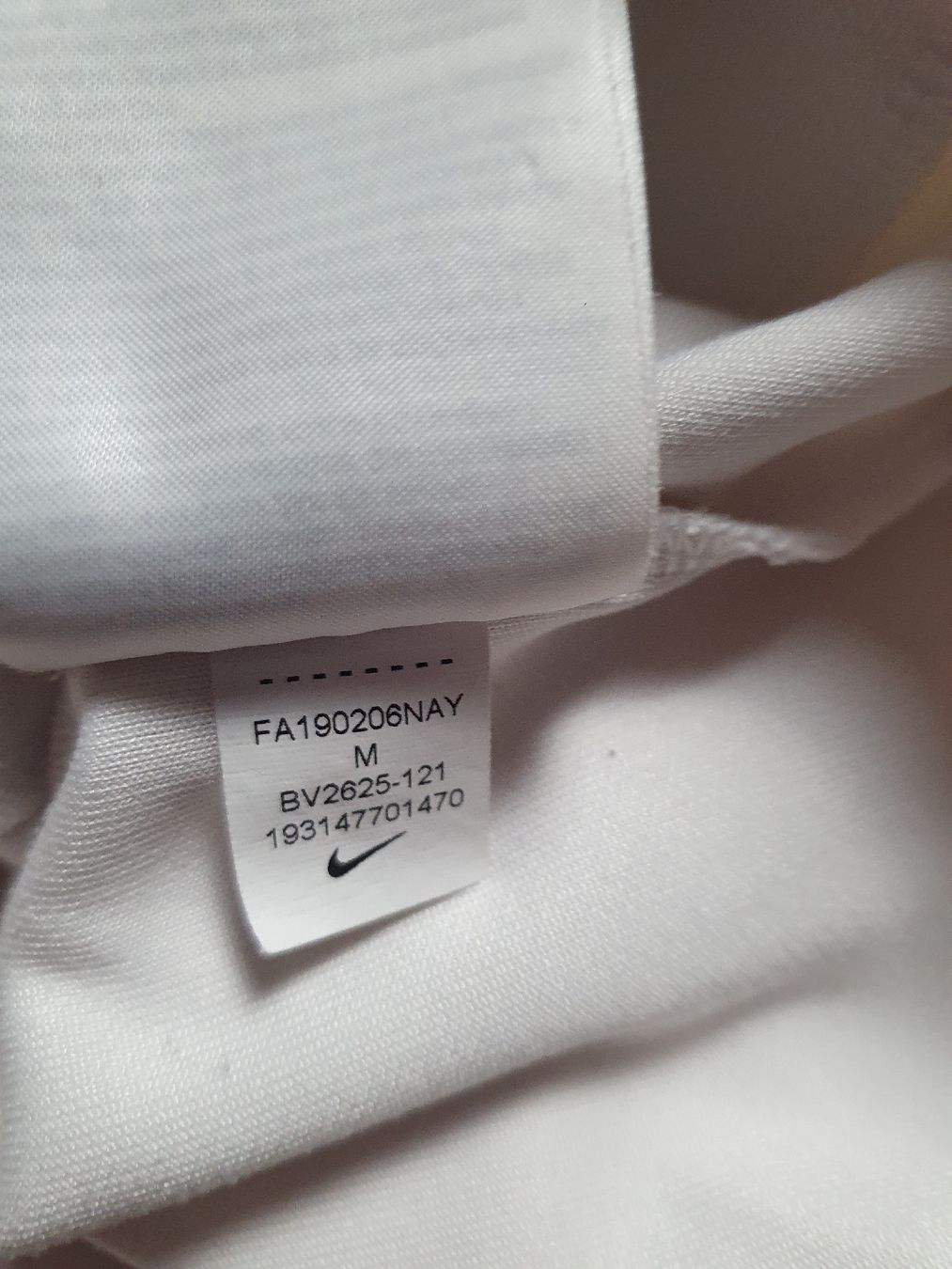 Nike Giacche: Nike Windrunner Trainingsjacke Retro Vintage Gr. M – Nuovo (secondo la descrizione) da St. Gallen venduto da CaliSunshine 4