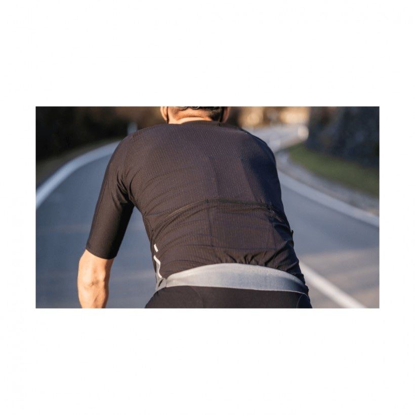 Leibchen & Hosen: Jersey Q36.5 Woolf X Kurzarm schwarz. XL – Neu und originalverpackt aus Zürich von til_smy2 1