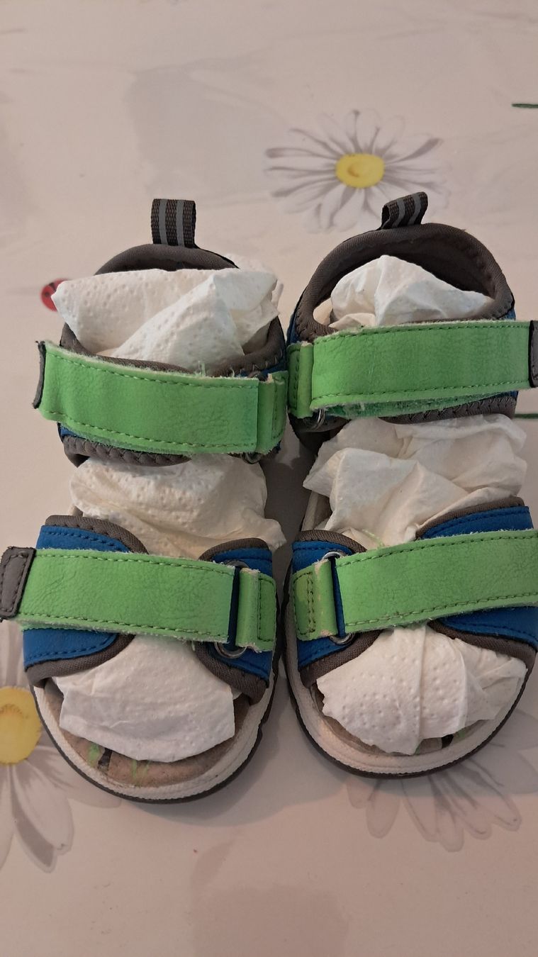 Scarpe per ragazzi: Sandalen Grösse 25 blau grün – Usato da Dübendorf venduto da 5_tere_5 3