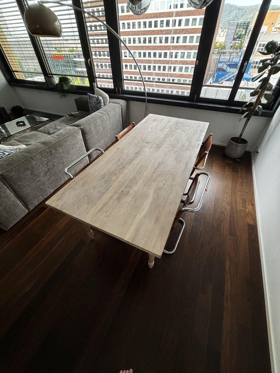 Tische: Beizentisch Massiv Holztisch Eiche 200 x 90 – Gebraucht aus Zürich von kleinervogel