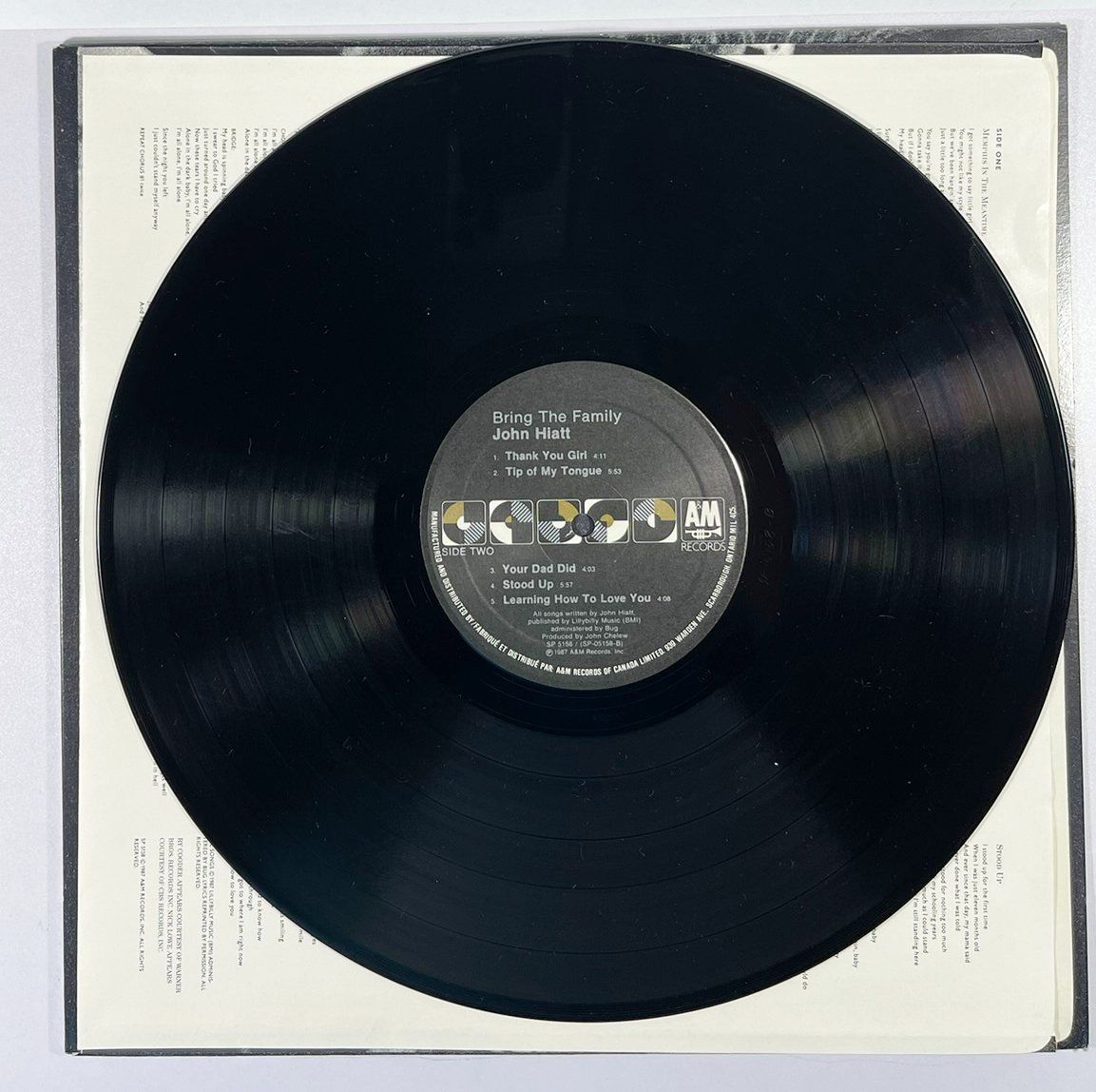 Dischi in vinile: LP: JOHN HIATT  (1987) – Nuovo (secondo la descrizione) da Frenkendorf venduto da Yard-Sale-2000 2
