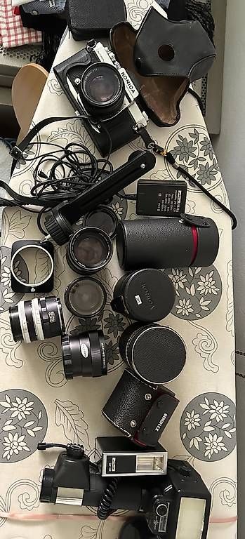 Fotocamera: Fotoausrüstung mit div. Objektiven  – Usato da Basel venduto da rit_l8k7 4