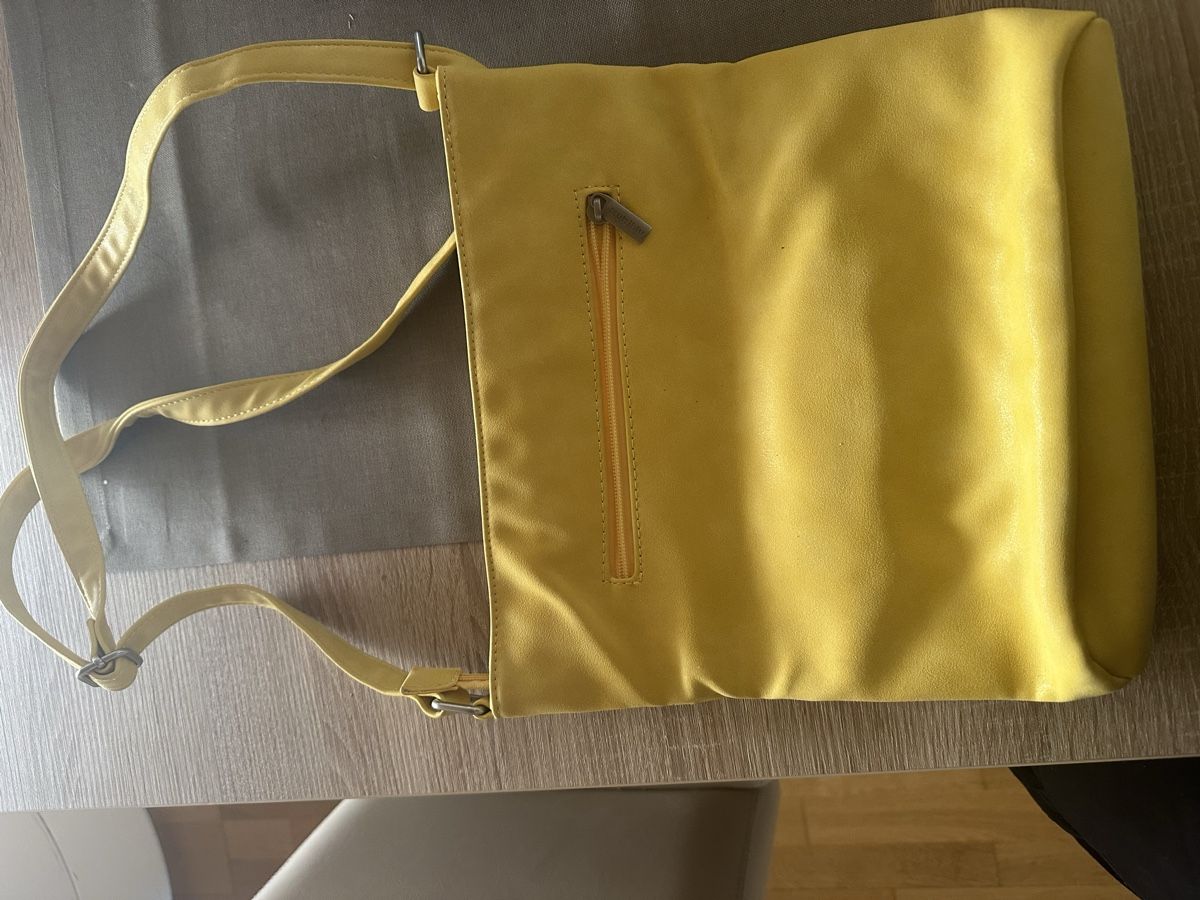 Taschen für Damen: Tasche – Gebraucht aus Uttwil von sha_7ymh 1