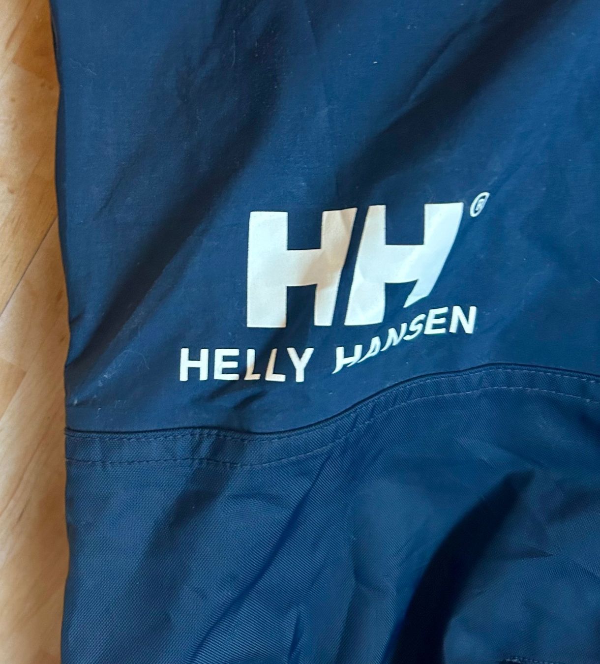 Helly Hansen Pantaloni: Helly Hansen Tech Junior Skihose Winterhose Grösse 140 – Usato da Zürich venduto da DepotCharity 3