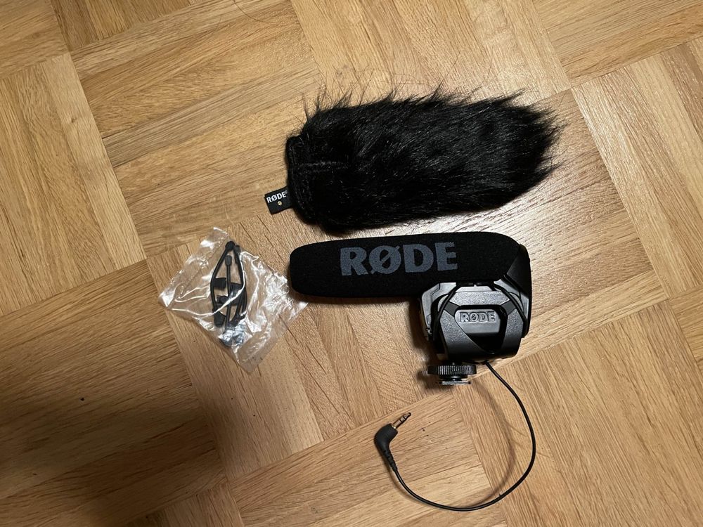Rode VideoMic PRO Mikrofon mit Deadcat Windschutz (Gebraucht) in Baden ...