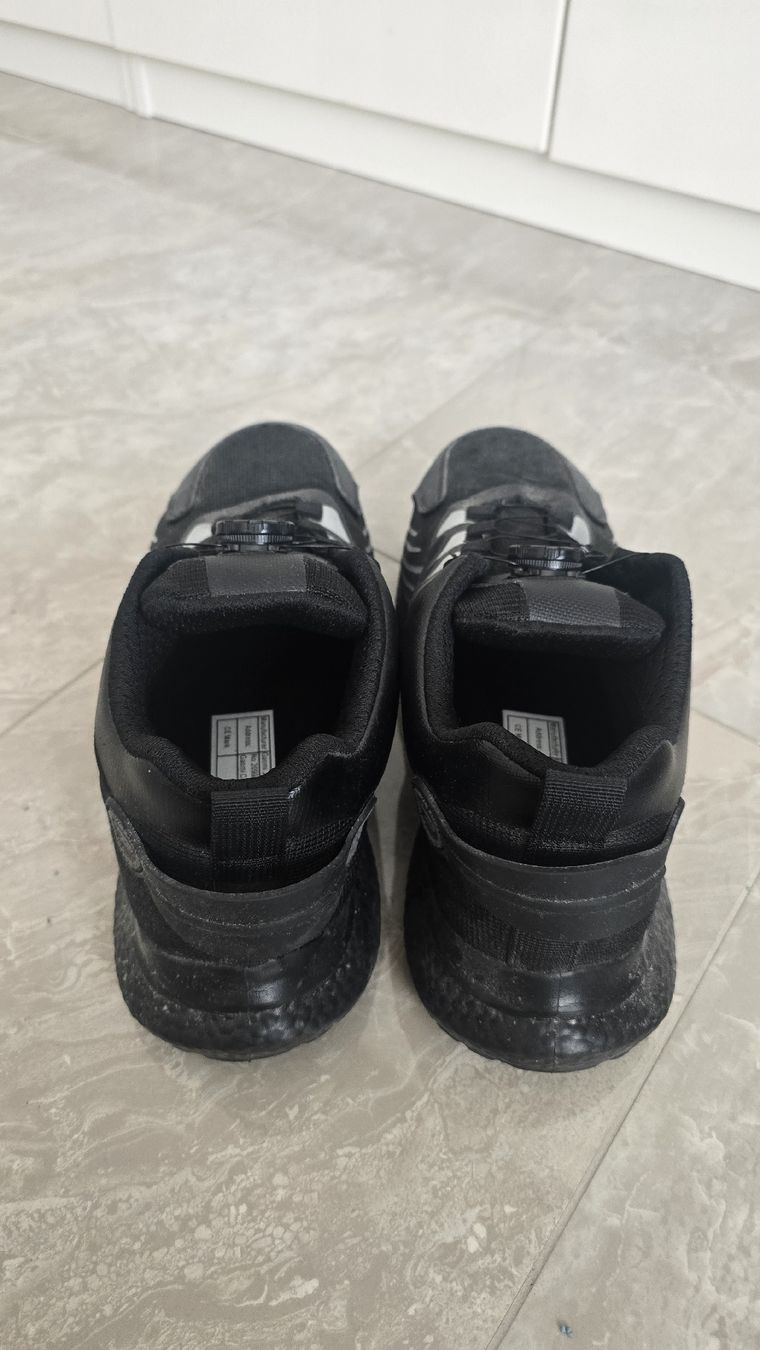 Scarpe da uomo: Sicherheitsschuhe grösse 45 – Usato da Lengnau BE venduto da Thanu1994 1