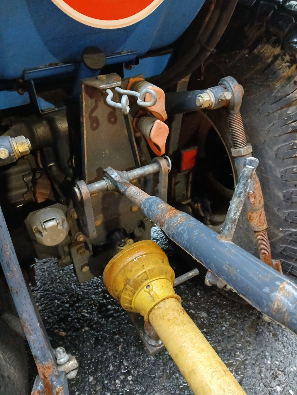 Iseki Tracteurs: Klein Traktor Iseki 324 – D'occasion à Ermenswil par puma_91 7