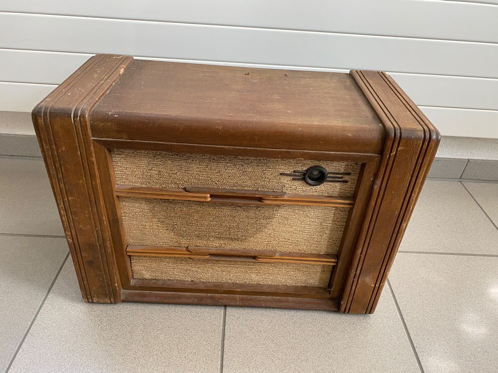 Radios des Années 1950 1C | Provence 7