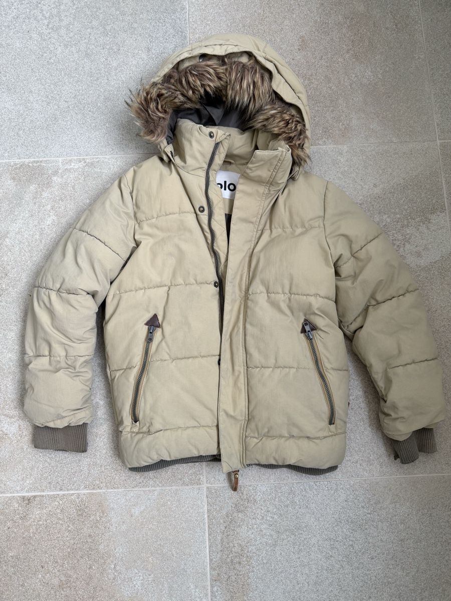 Molo Giacche & Cappotti: Molo Winterjacke Gr. 128 Beige mit Kapuze – Usato da St. Erhard venduto da Cfreya