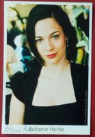 Melanie Herbe Autogramm signiert Fotopostkarte 10x15cm