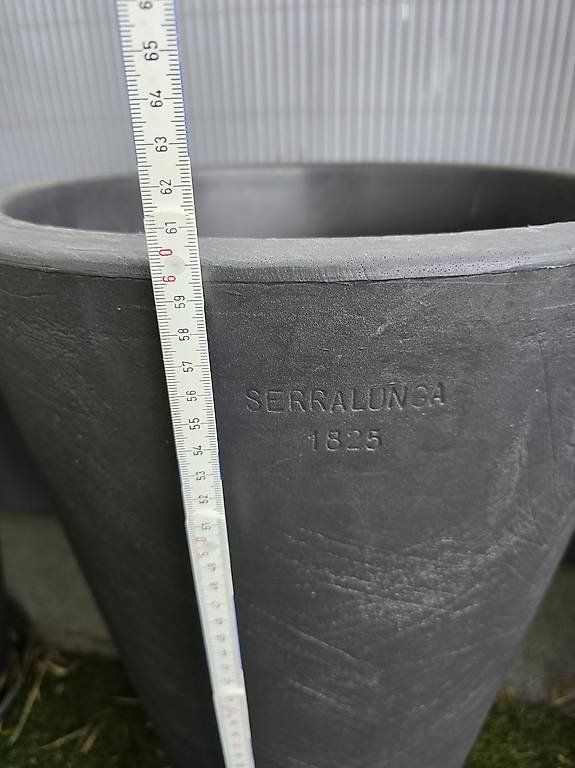 Pots de fleurs: Pflanzentopf / Blumentopf – D'occasion à Rickenbach b. Wil par Beautiful.Things 2
