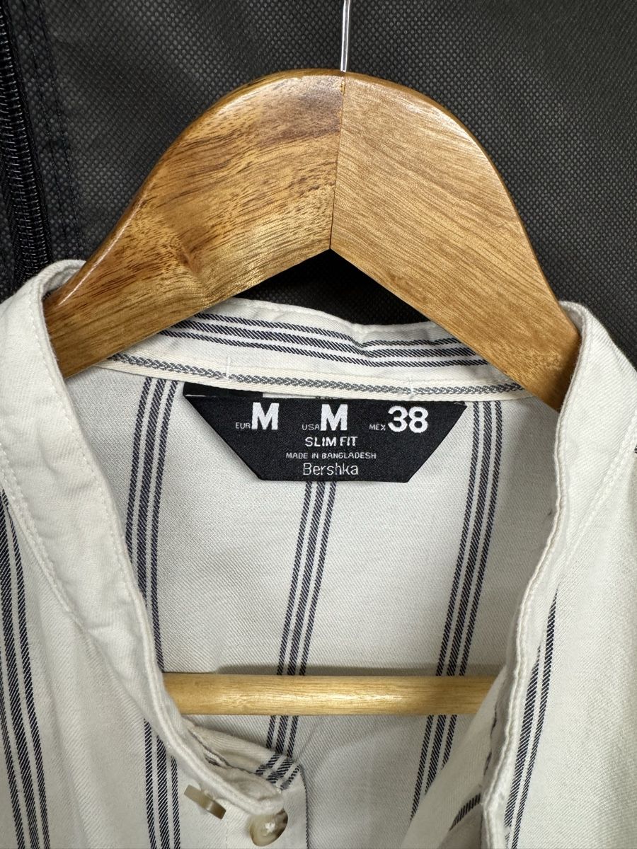 Bershka Camicie: Bershka Herrenhemd gestreift, M – Usato da Sursee venduto da Janst88 1