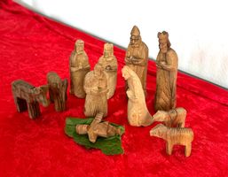Krippenfiguren aus Olivenholz