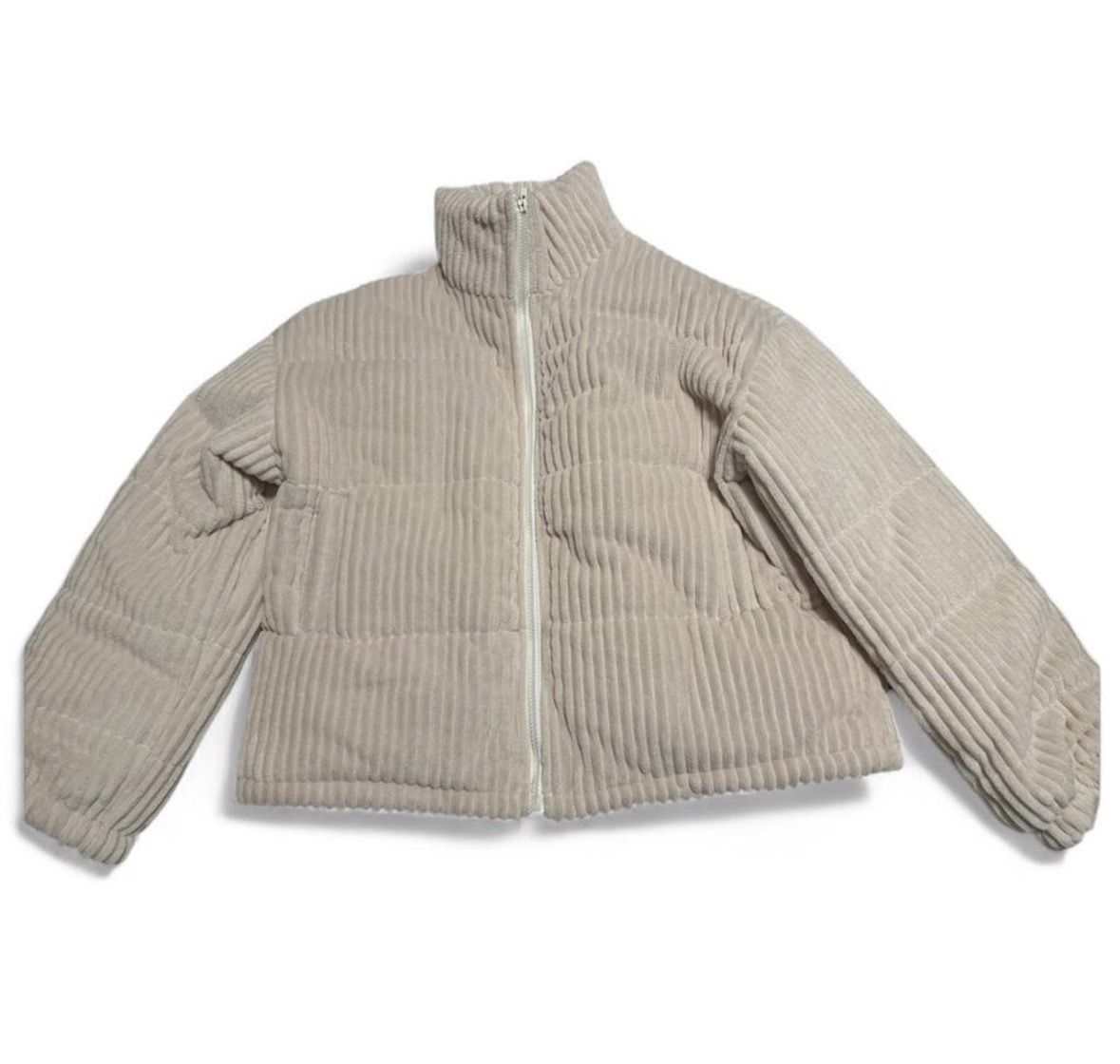 Shein Jacken: Steppjacke Cord beige Grösse S neu – Neu (gemäss Beschreibung) aus Rüthi (Rheintal) von kat_d8m5