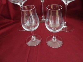 Likörglas 2Stück. 13cm hoch, glasklar
