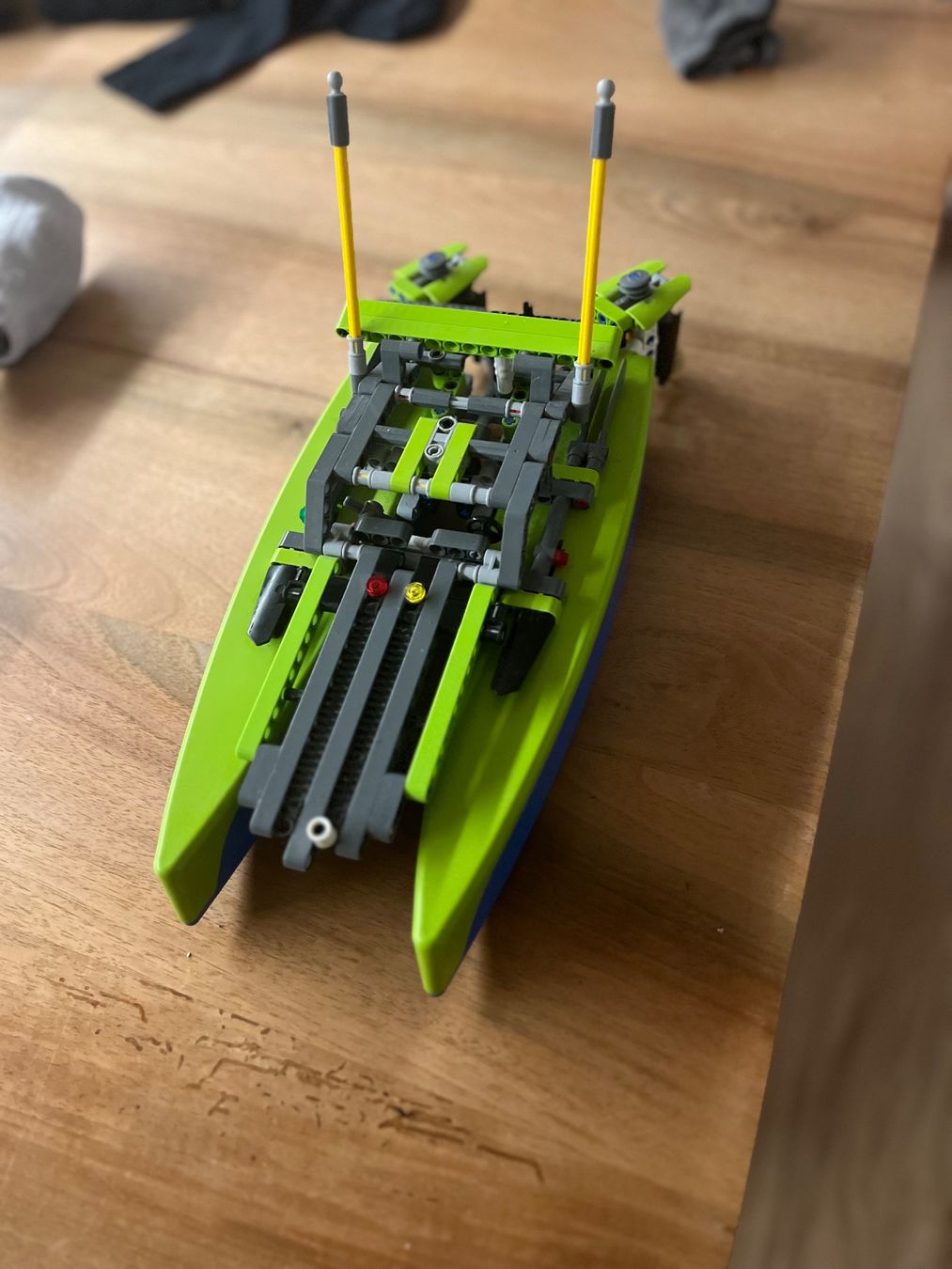 Lego Giocattoli: Lego Technic Katamaran – Usato da Aathal-Seegräben venduto da ottihausi 5