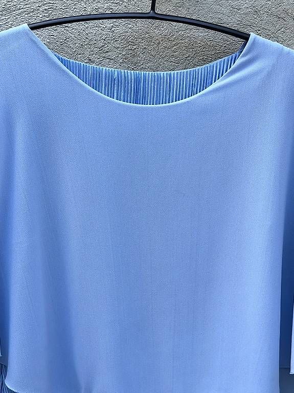 Blusen: Sublime blouse , joli bleu clair 40  – Gebraucht aus Genève von flocon06 3