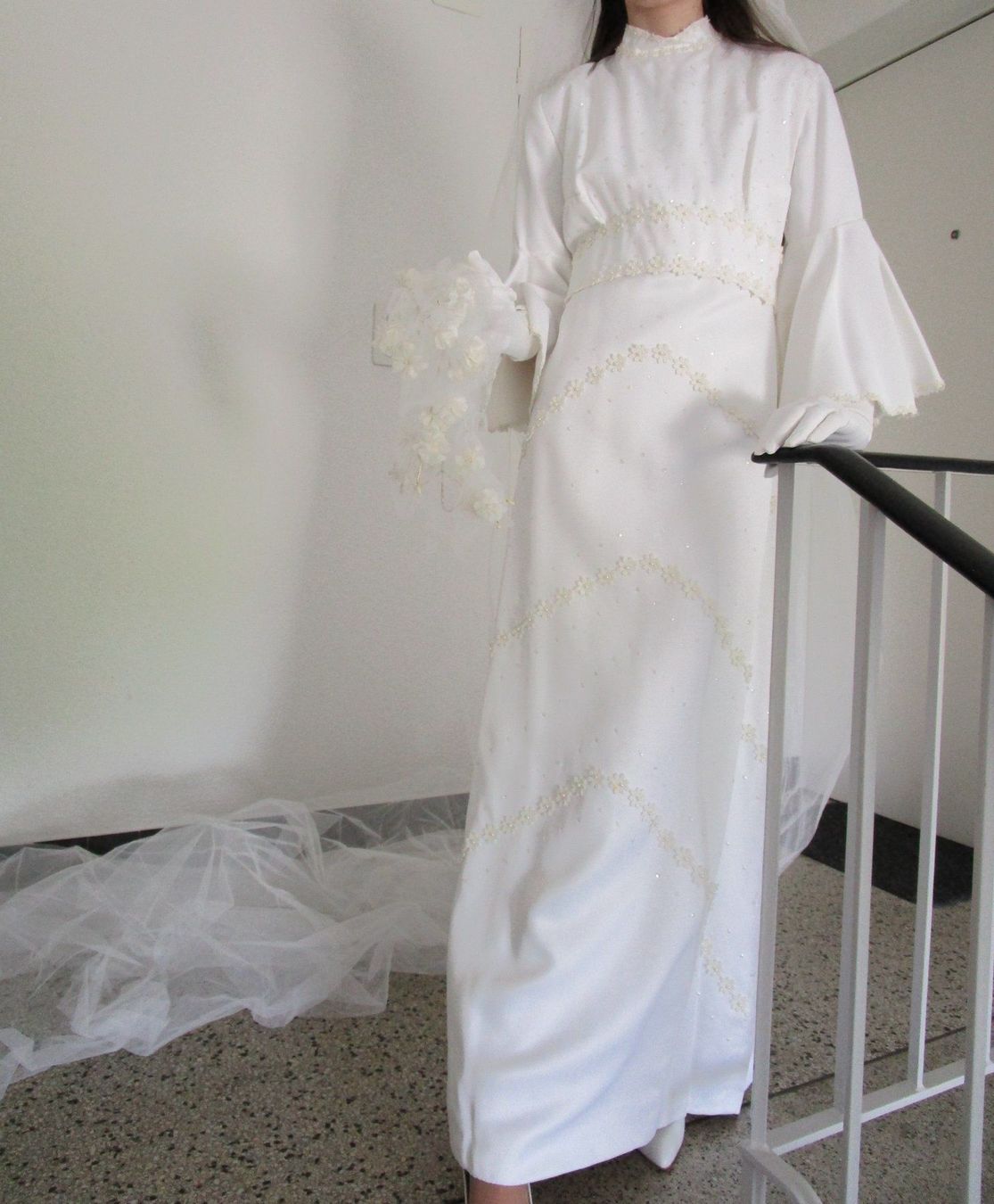 Vestiti: Brautkleid – Usato da Langenthal venduto da majarose 3