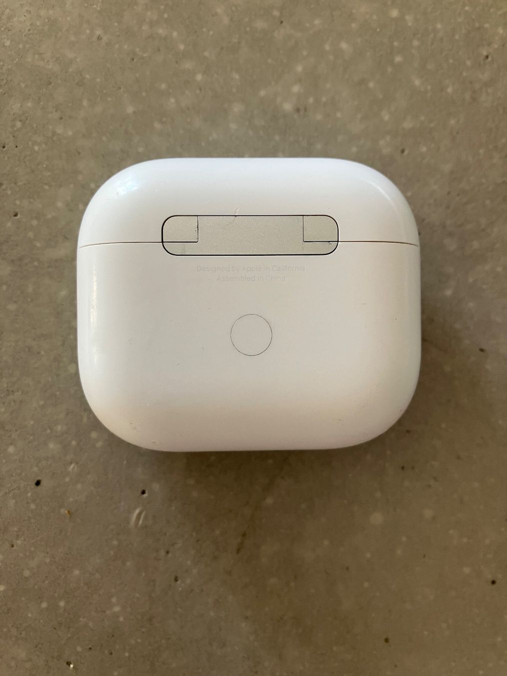 Apple Casques audio: Apple AirPods 3 Case – D'occasion à Lausanne par mr.v 2