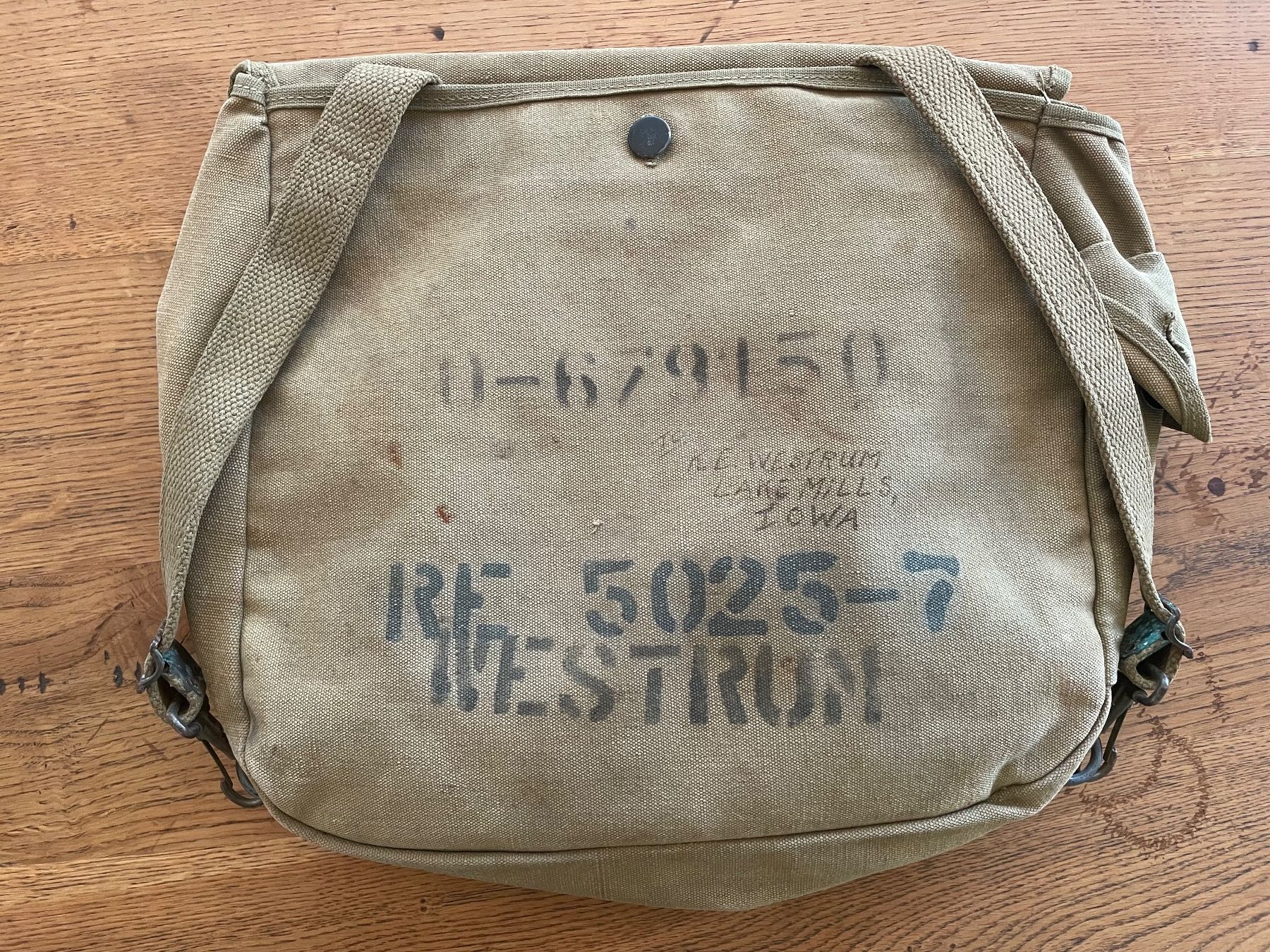US Army Uniformi: Original WW2 US ARMY musette 1942 – Usato da Oberbütschel venduto da Woodie2005 1
