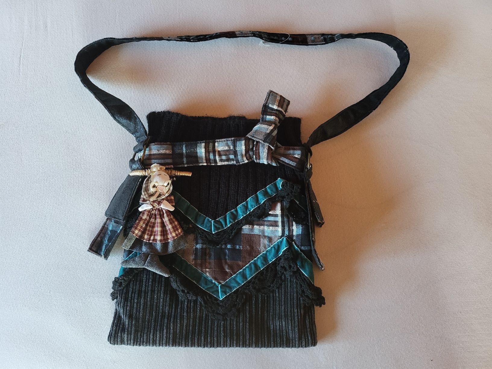 Taschen: hübsche Tasche gemischt Samt, Stoffe, gestrickt – Neu (gemäss Beschreibung) aus Zürich von sahaara01 3