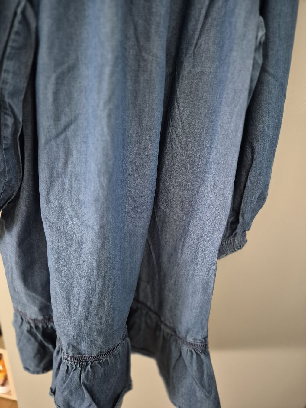 Kleider: Kleid ONLY MATERNITY Jeans Grösse M  – Neu (gemäss Beschreibung) aus Zürich von mit_jz2x 2