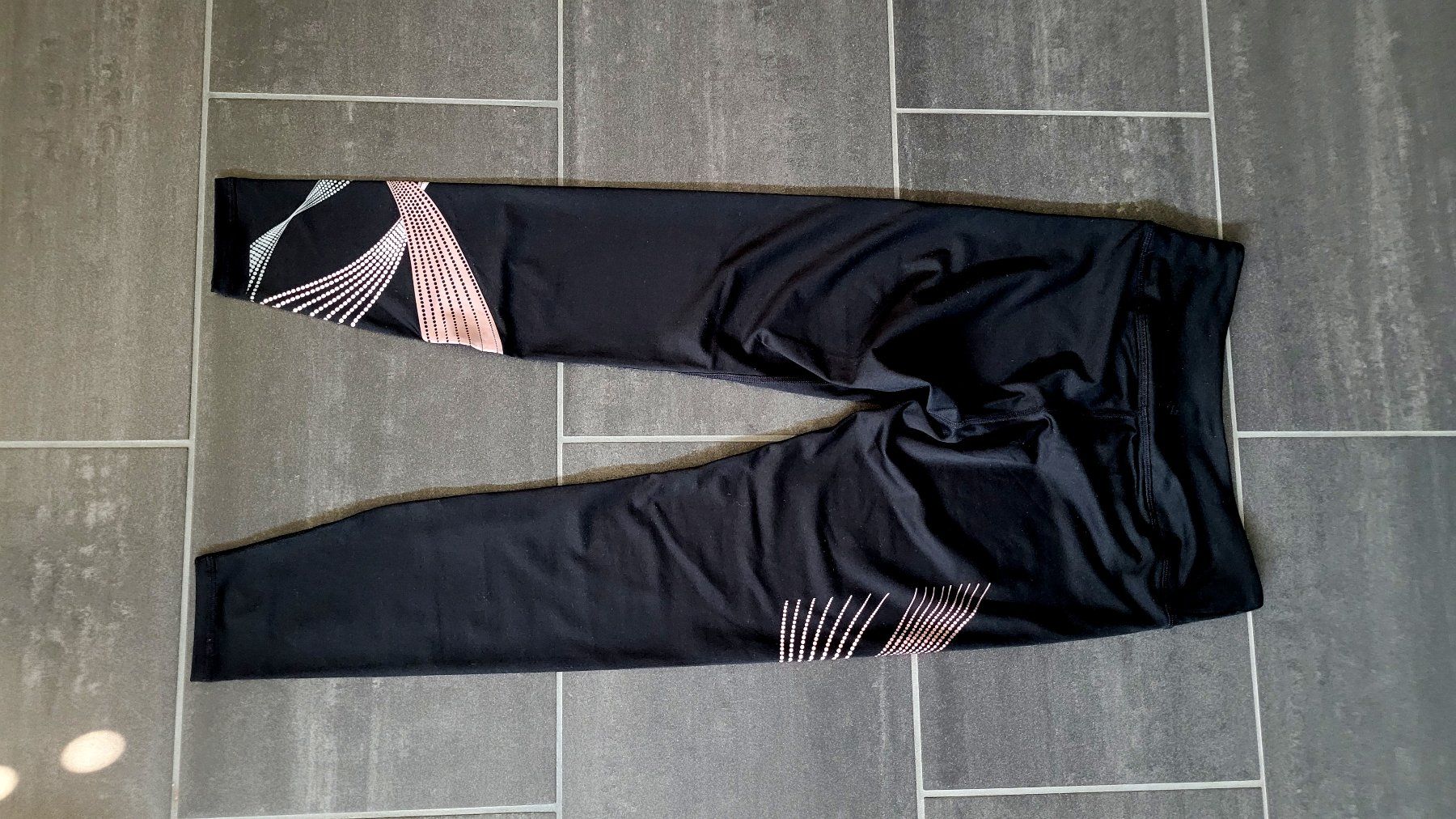 Leggings: Sportleggins, Neu – Neuf avec emballage d'origine à Sins par dsto 1