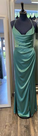 Abendkleid Satin sagegrün Grösse 34.36.38.40 NEU