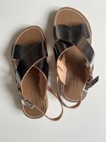 Neue Sandalen, Gr. 35, Silber, Sommer