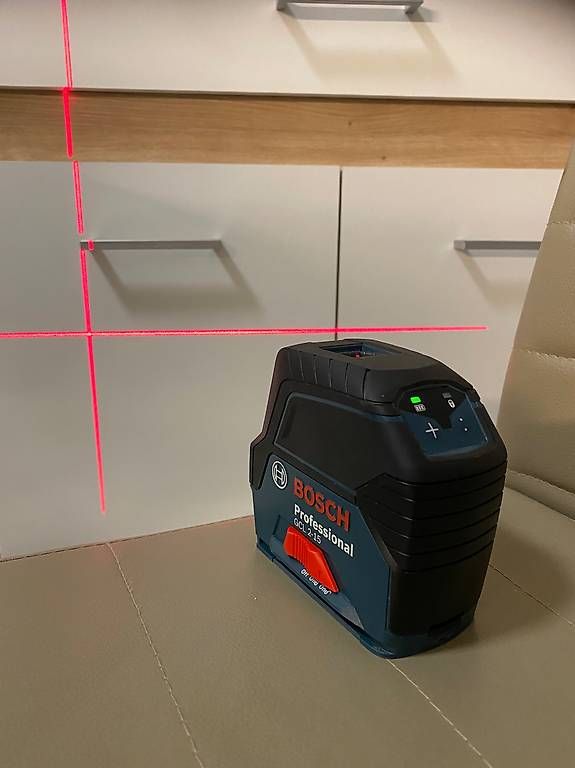 Tutti gli attrezzi: Laser à croix Bosch Jamais servir. A – Nuovo e nell'imballaggio originale da Martigny venduto da fmo_vf5m 4