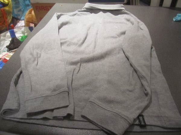 Pulls et sweat-shirts: Rollkragenpullover ca. Grösse 140, grau – D'occasion à Zürich par abraxas1291