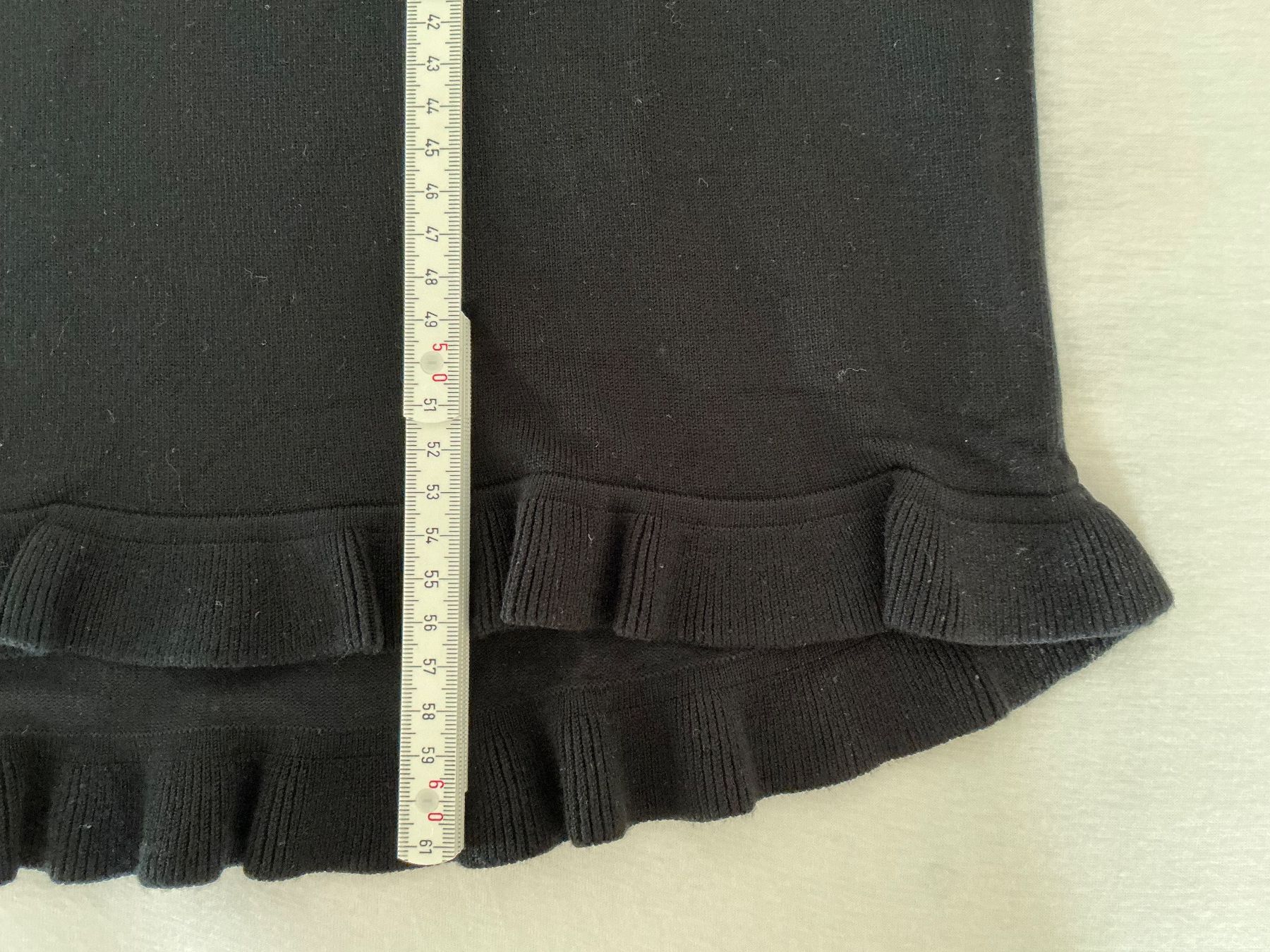 Maglioni & Felpe: Schwarzer Nulu Kurzarm Pullover in Gr. S – Usato da Cormondrèche venduto da fra_gn5t 5